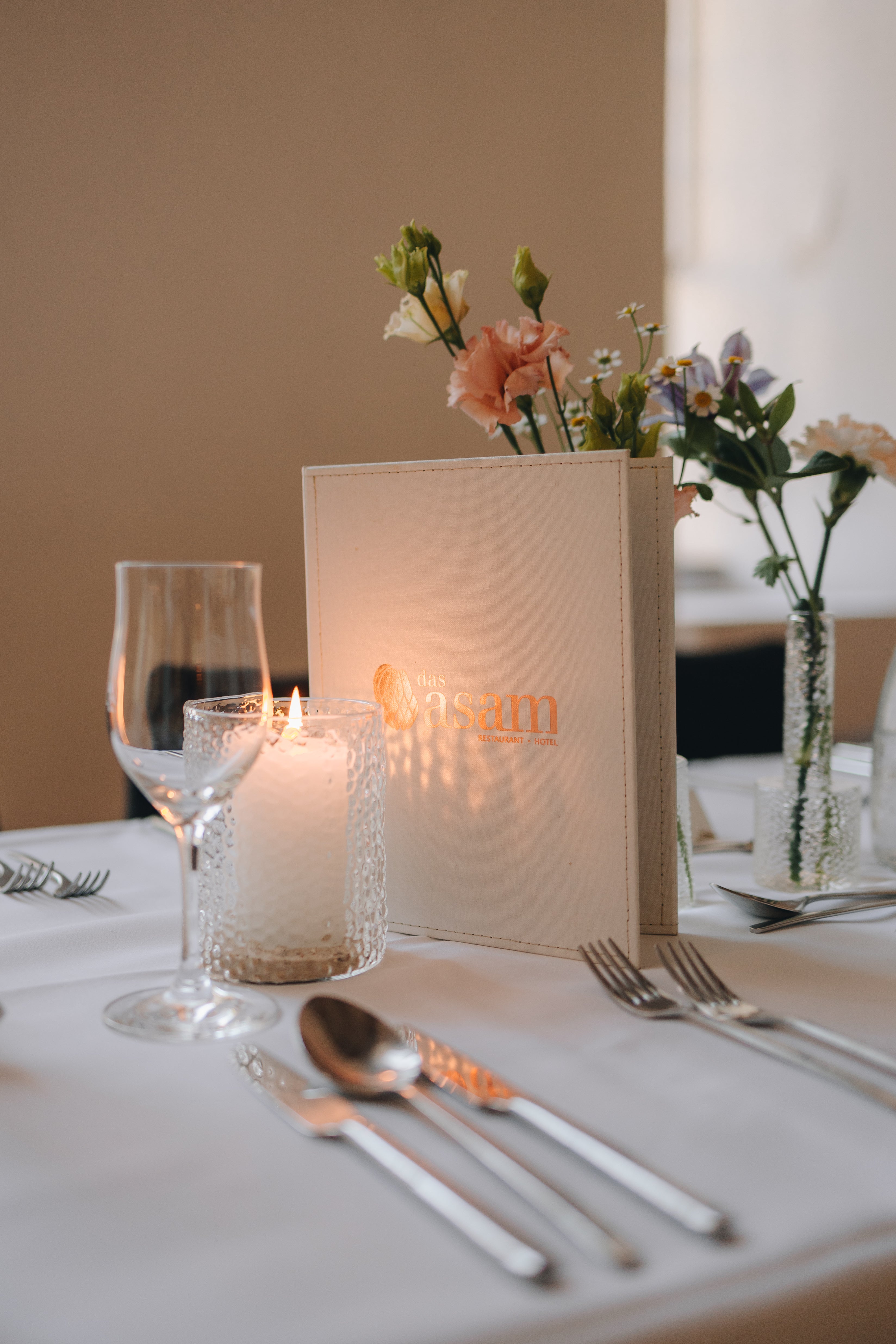 sommerliche Hochzeit im Asam, Aldersbach