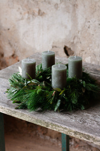 VORBESTELLUNG// klassischer Adventskranz D35cm ohne Deko mit Kerzen