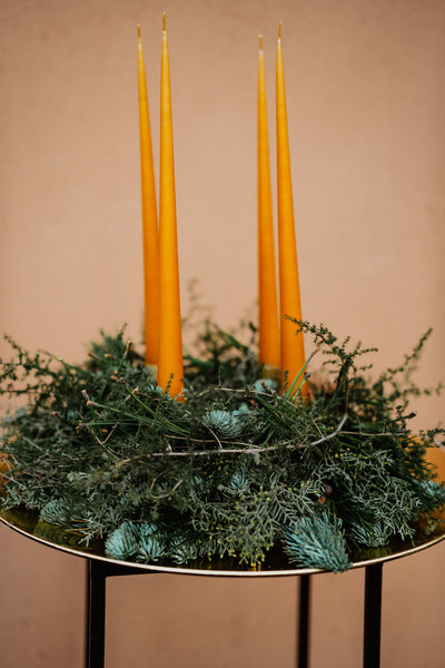 VORBESTELLUNG// natürlicher Adventskranz aus frischem Grün mit Ester & Erik Stabkerzen, Durchmesser ca. 35cm