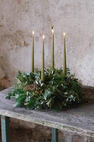 VORBESTELLUNG// Adventskranz aus frischem Grün mit Ester & Erik Stabkerzen, Durchmesser ca. 40cm