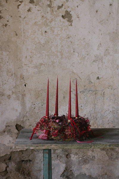 EINZELSTÜCK sofort Versandbereit// klassischer Adventskranz in Kaminrot mit Kerzen und natürlicher Deko