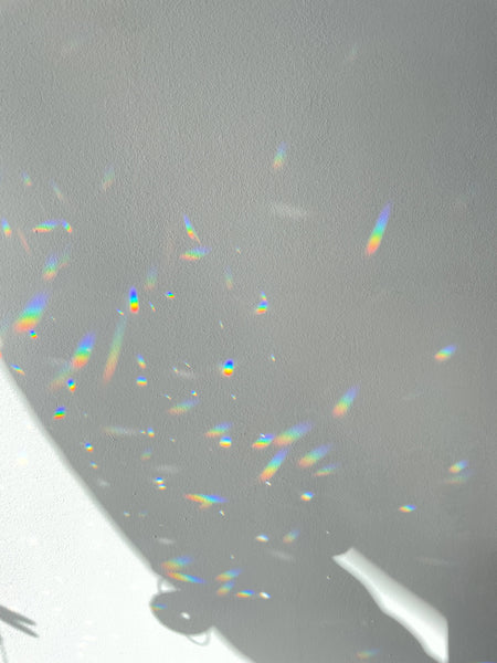 Suncatcher Welle / Lichtfänger / Fensterkristall  / Prisma aus Messing
