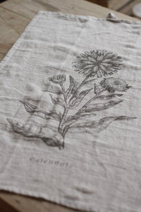 Dorothee Lehnen - Calendula - Geschirrtuch aus Naturleinen, handbedruckt